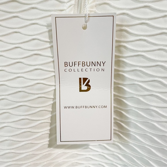 Buff Bunny Collection White Long Sleeve Half Zip Cropped Small Workout Top - Picture 3 of 7